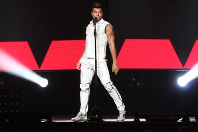 {Ricky Martin}